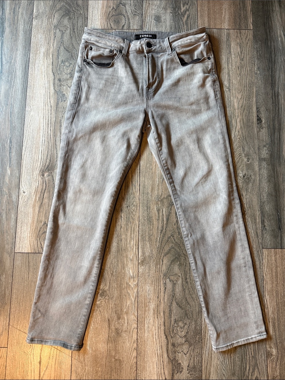 Express Men’s Slim Jeans in Light Gray